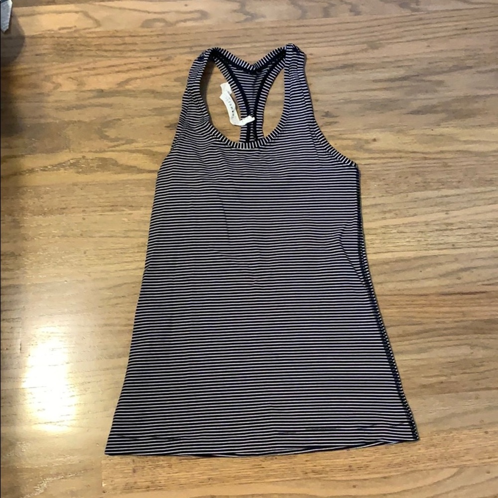 Swiftly tech racerback 6 black/white striped